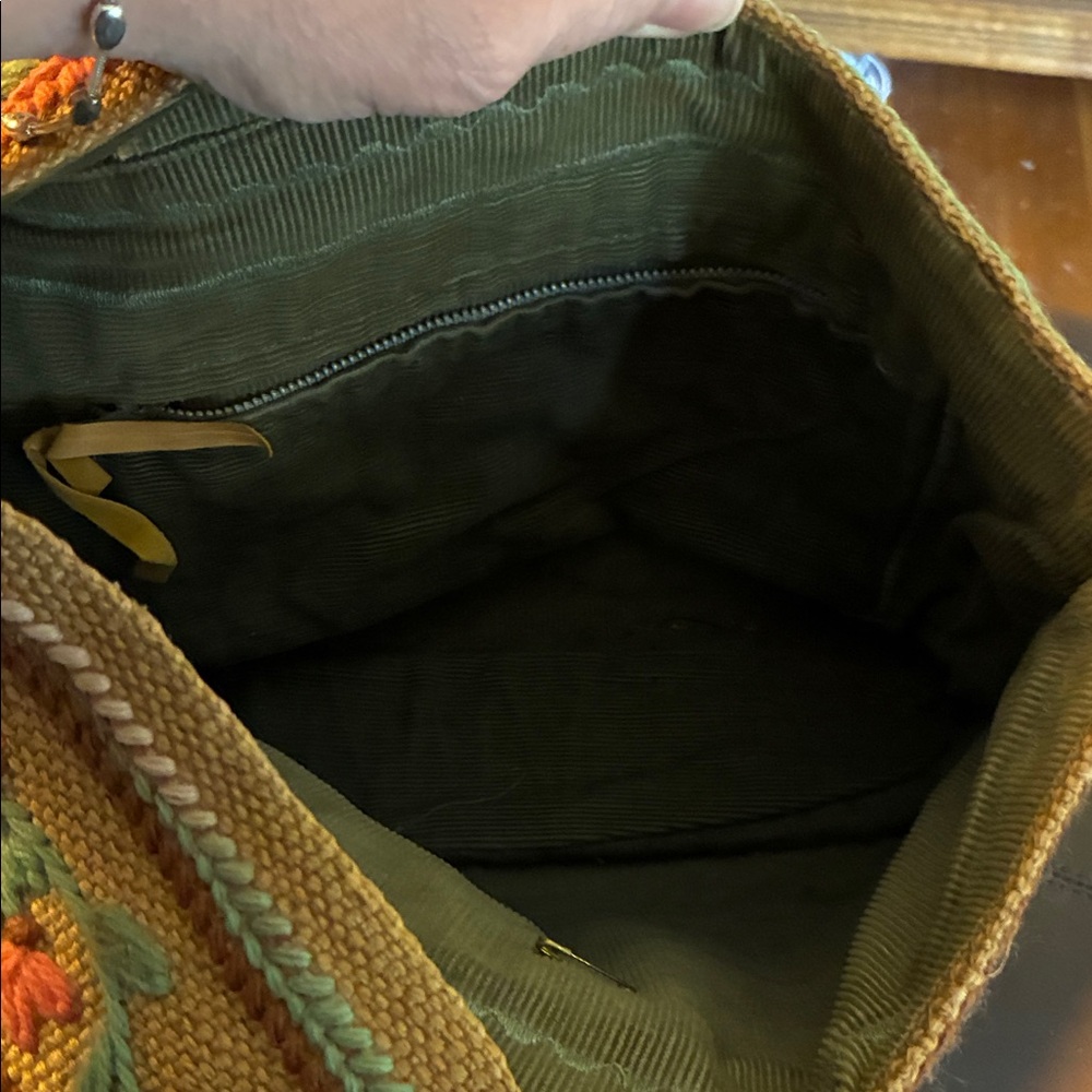 Embroidered Floral Tote Bag - Picture 3 of 4